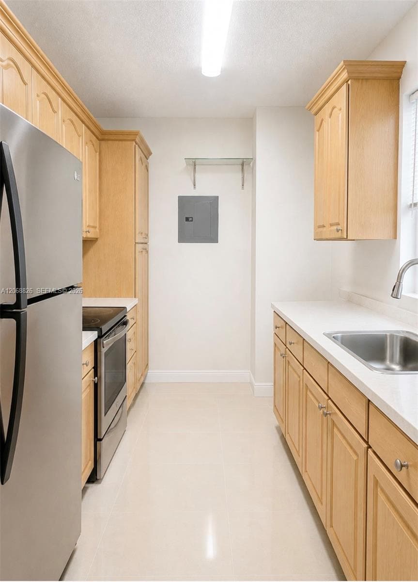 1881 Washington Ave # 15A, Miami Beach FL 33139 photo 4