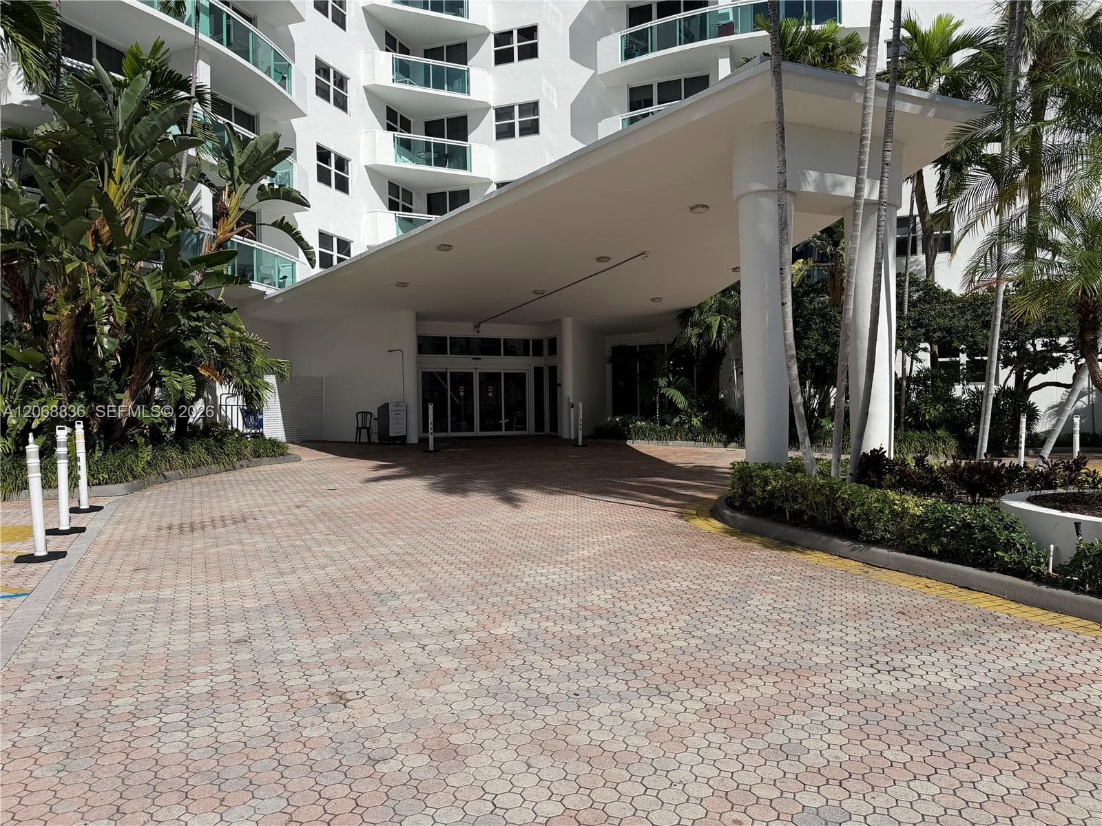 3001 S Ocean Dr # 421, Hollywood FL 33019 photo 2