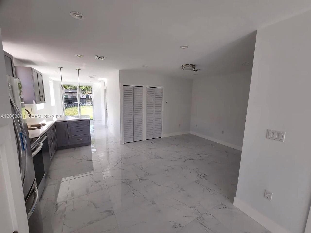 7245 SW 21st St, Miami FL 33155 photo 3