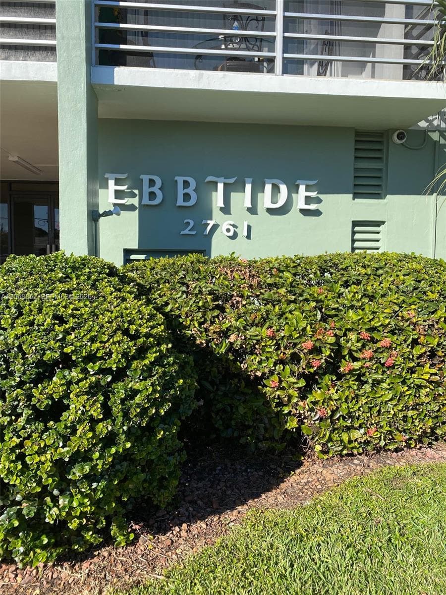 2761 Taft St # 405, Hollywood FL 33020