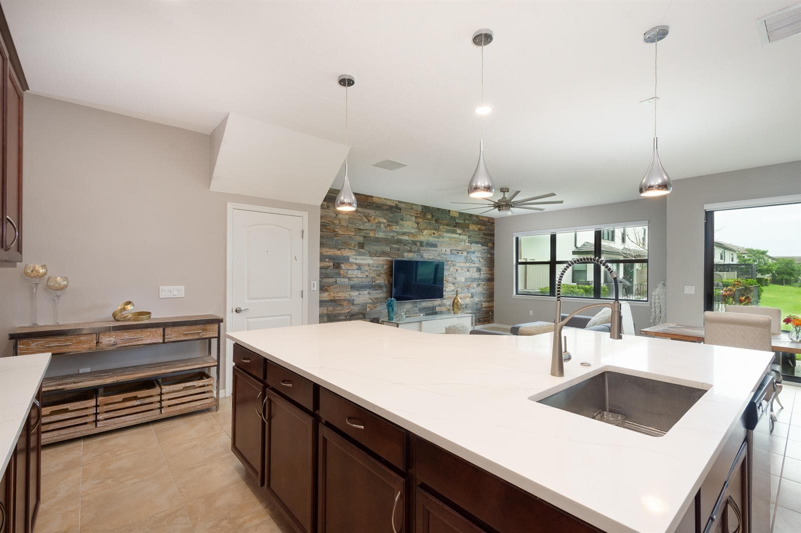 4486 Appleton Circle W, Oakland Park FL 33309 photo 5