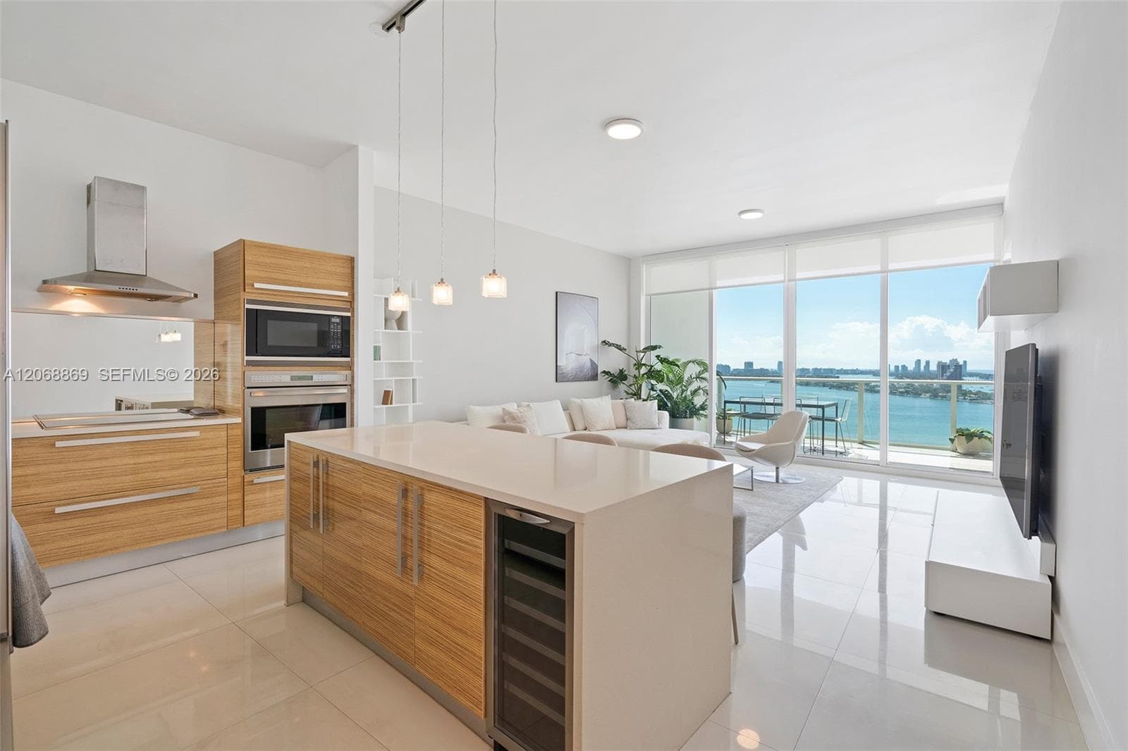 2020 N Bayshore Dr # 2105, Miami, FL 33137 photo 2