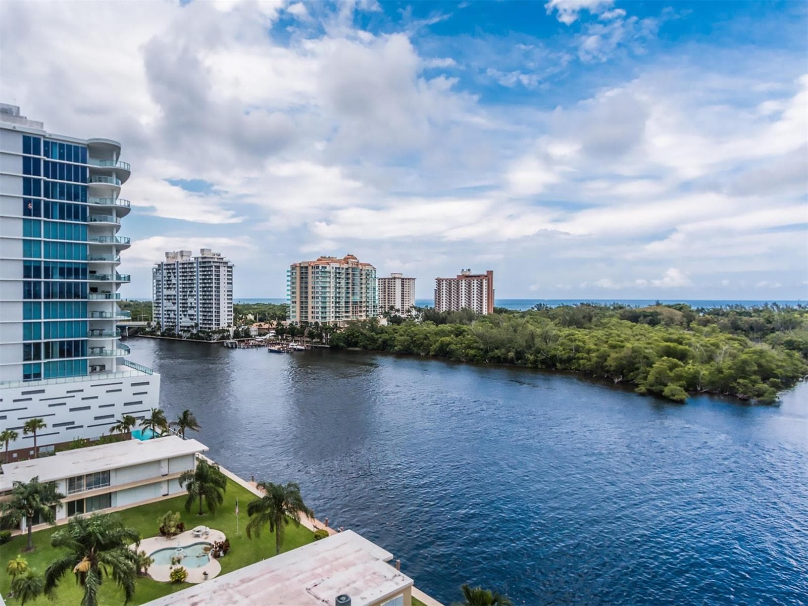 888 INTRACOASTAL Drive # 10E, Fort Lauderdale, FL 33304 photo 2