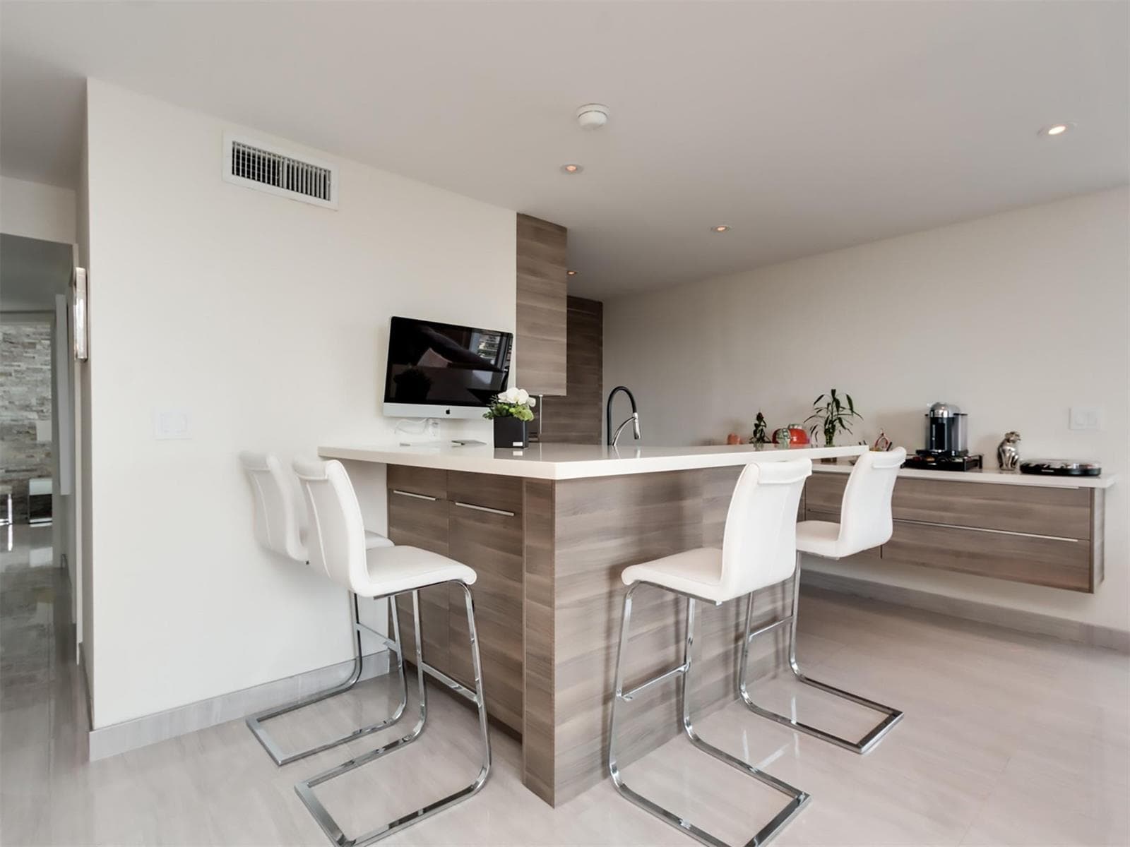 888 INTRACOASTAL Drive # 10E, Fort Lauderdale, FL 33304 photo 3