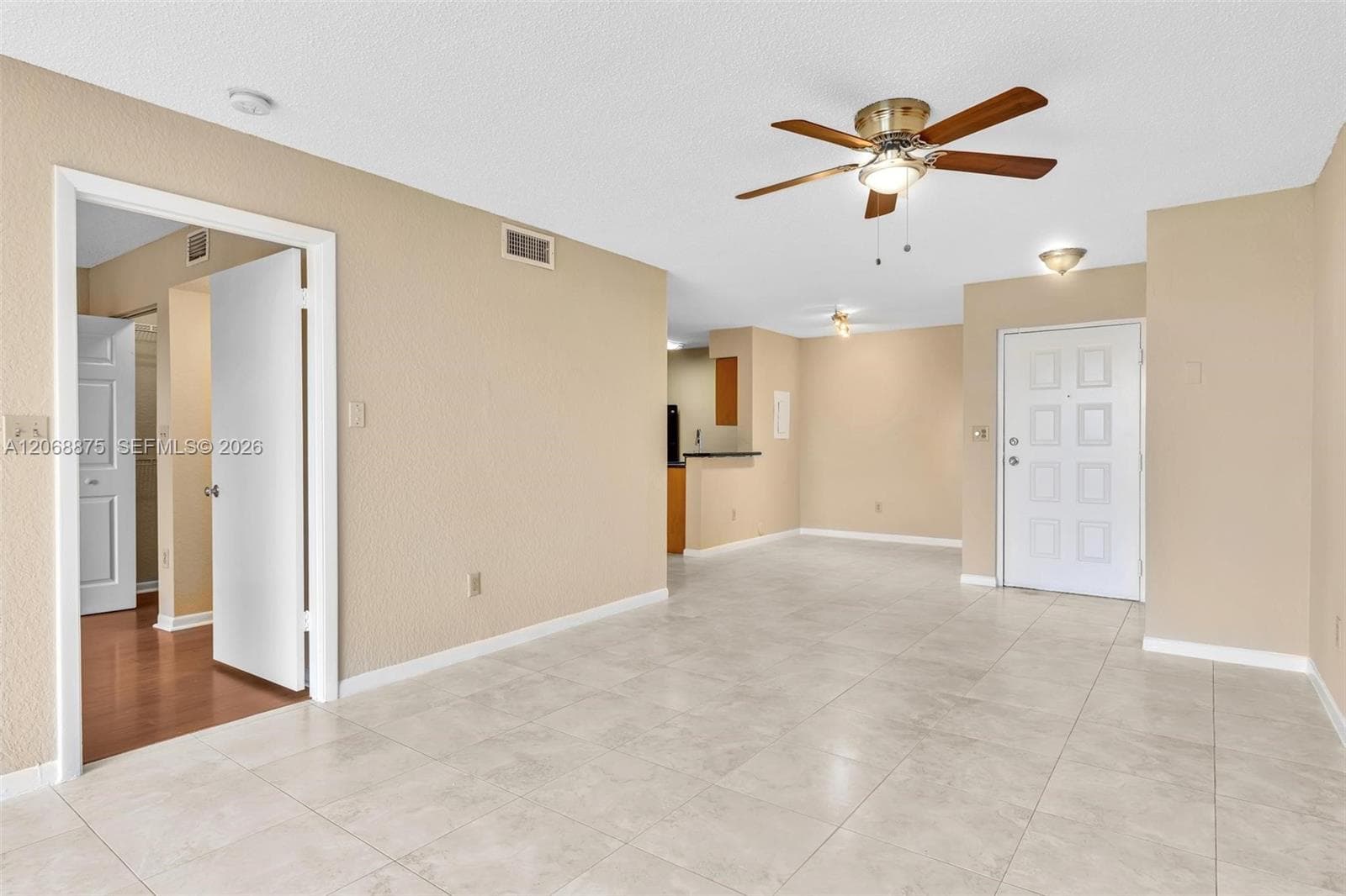 2880 N Oakland Forest Dr # 110, Oakland Park FL 33309 photo 2