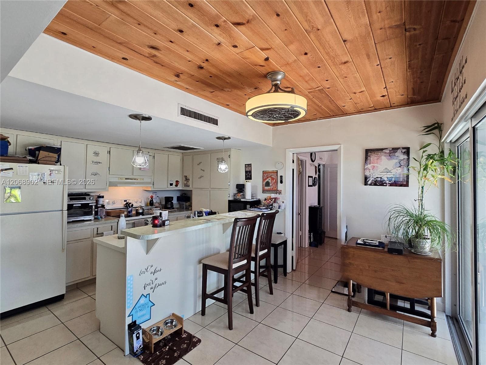 16330 Oak Walk, Miami Lakes FL 33014 photo 5