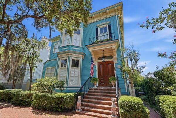 207 E Gwinnett Street, GA 31401