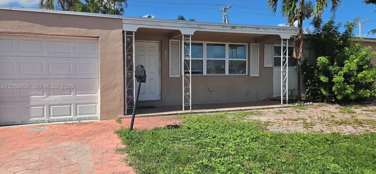 601 W Sample Rd, Deerfield Beach FL 33064 photo 4