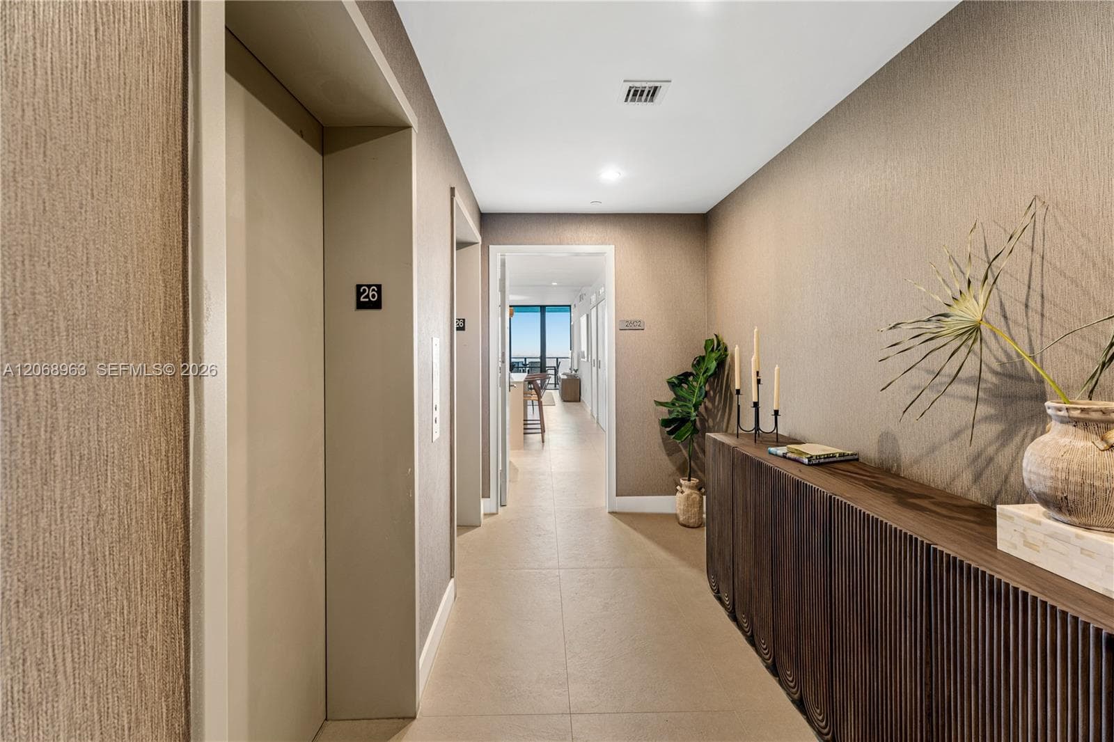 700 NE 24th St # 2602, Miami, FL 33137 photo 2