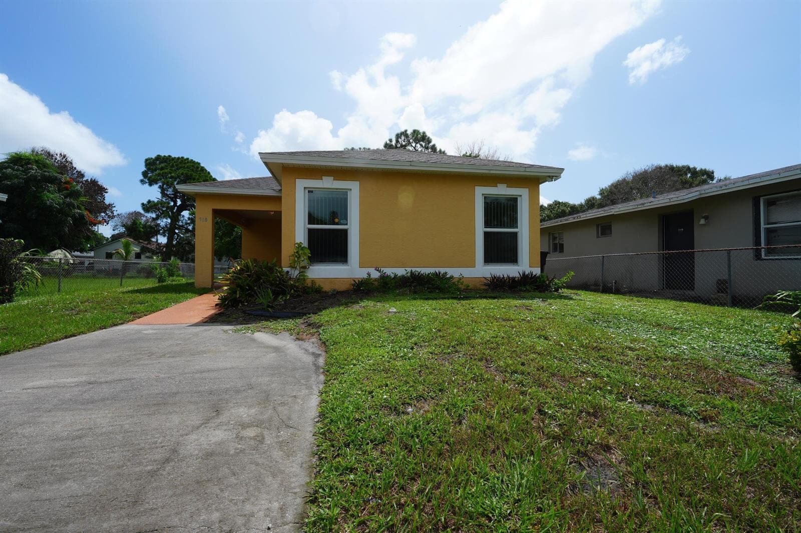 710 N 23rd Street, Fort Pierce, FL 34950 photo 3