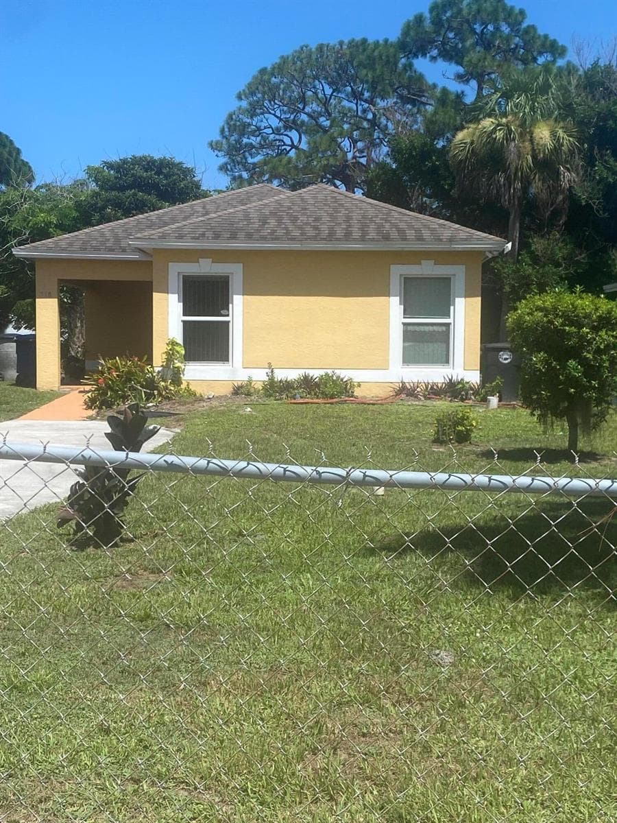 710 N 23rd Street, Fort Pierce FL 34950