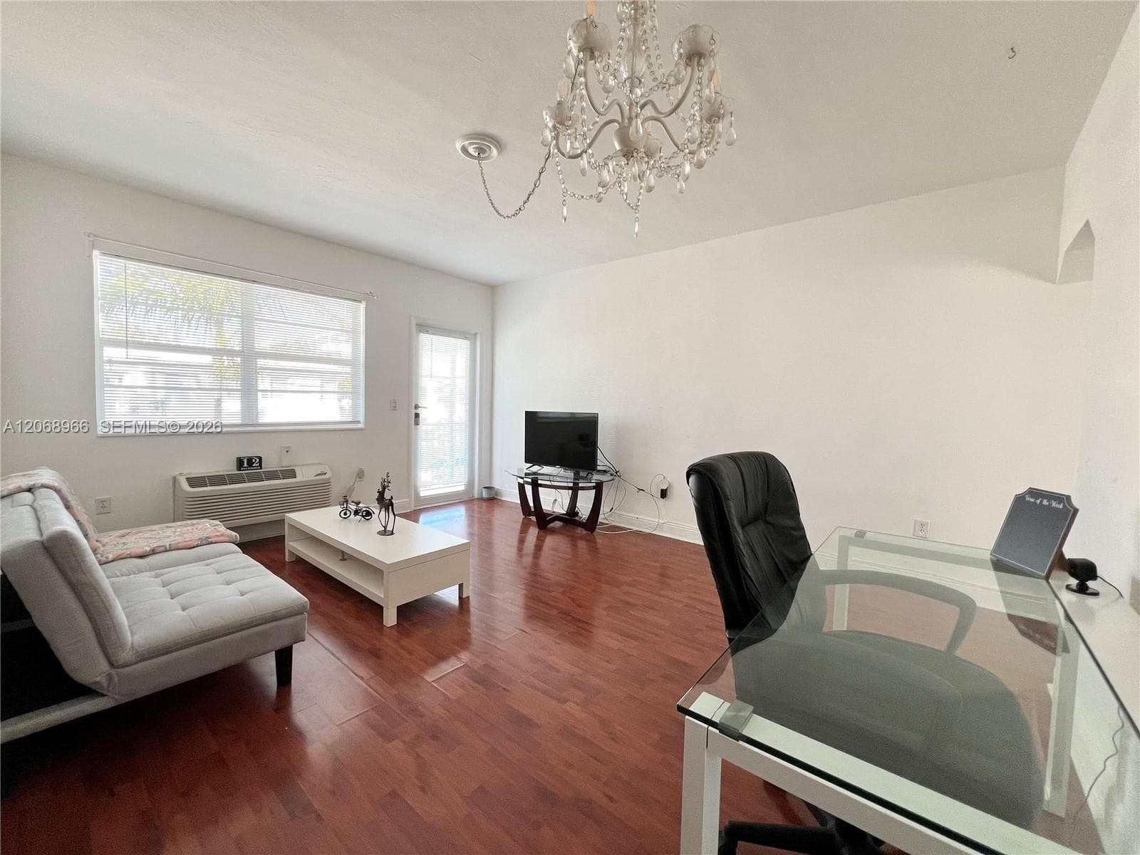 450 77th St # 6, Miami Beach FL 33141