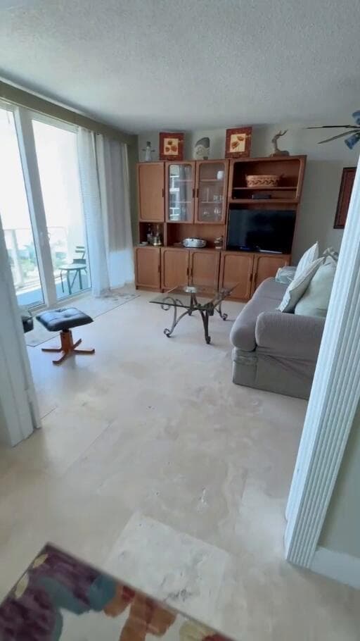 333 NE 21ST Avenue # 814, Deerfield Beach FL 33441 photo 4