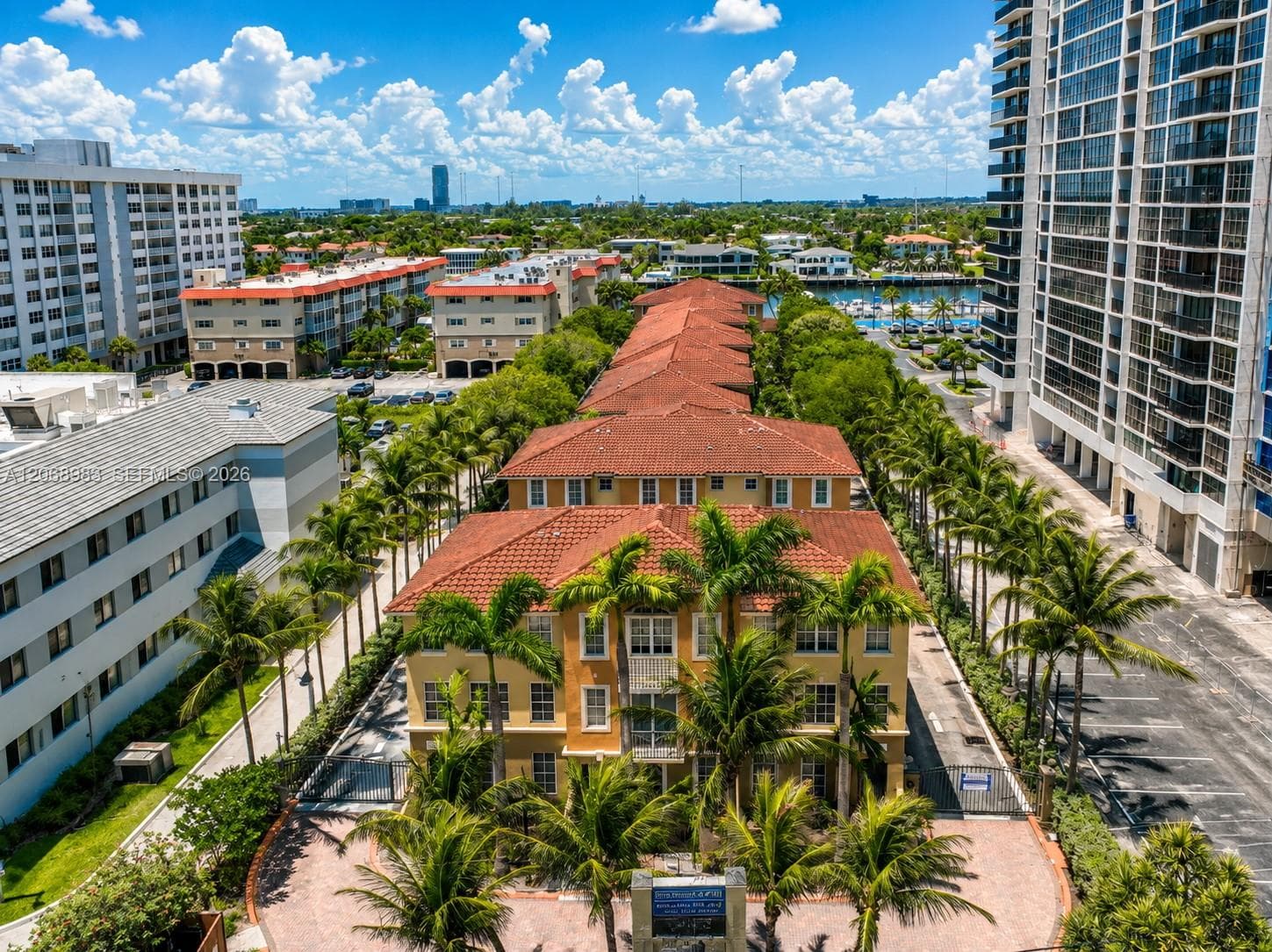2069 S Ocean Dr, Hallandale Beach FL 33009 photo 2