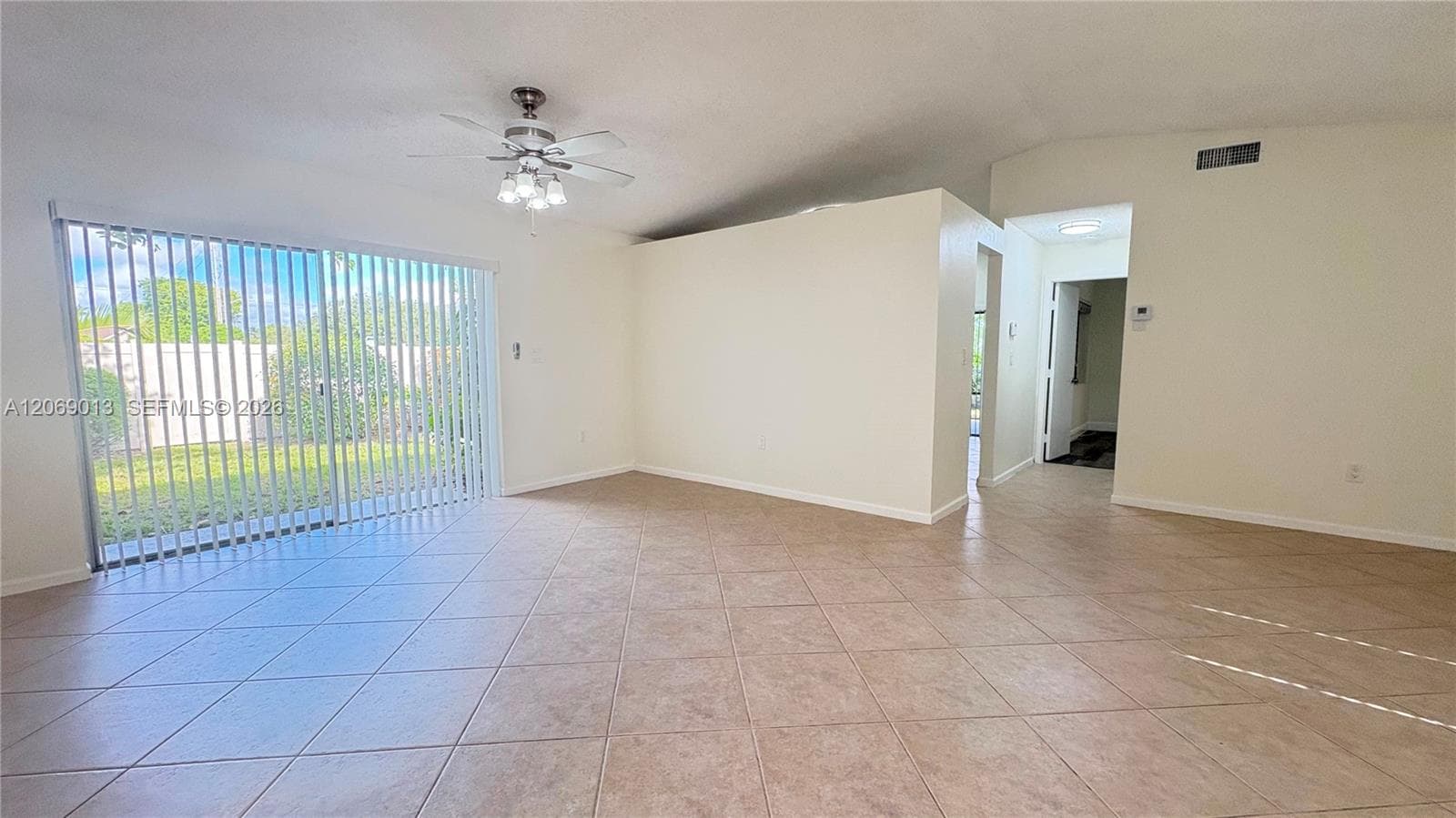 821 W Beckley Sq, Davie FL 33325 photo 3