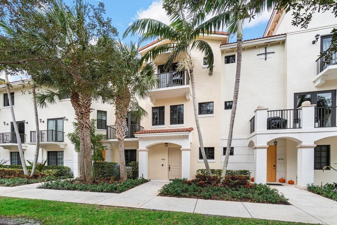 4886 NW 16TH Avenue, Boca Raton FL 33431