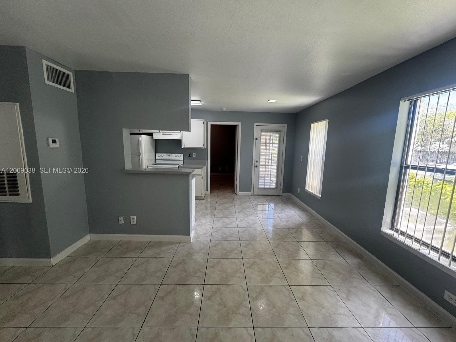 8793 NW 39th St # 7 blgd, Sunrise FL 33351 photo 4