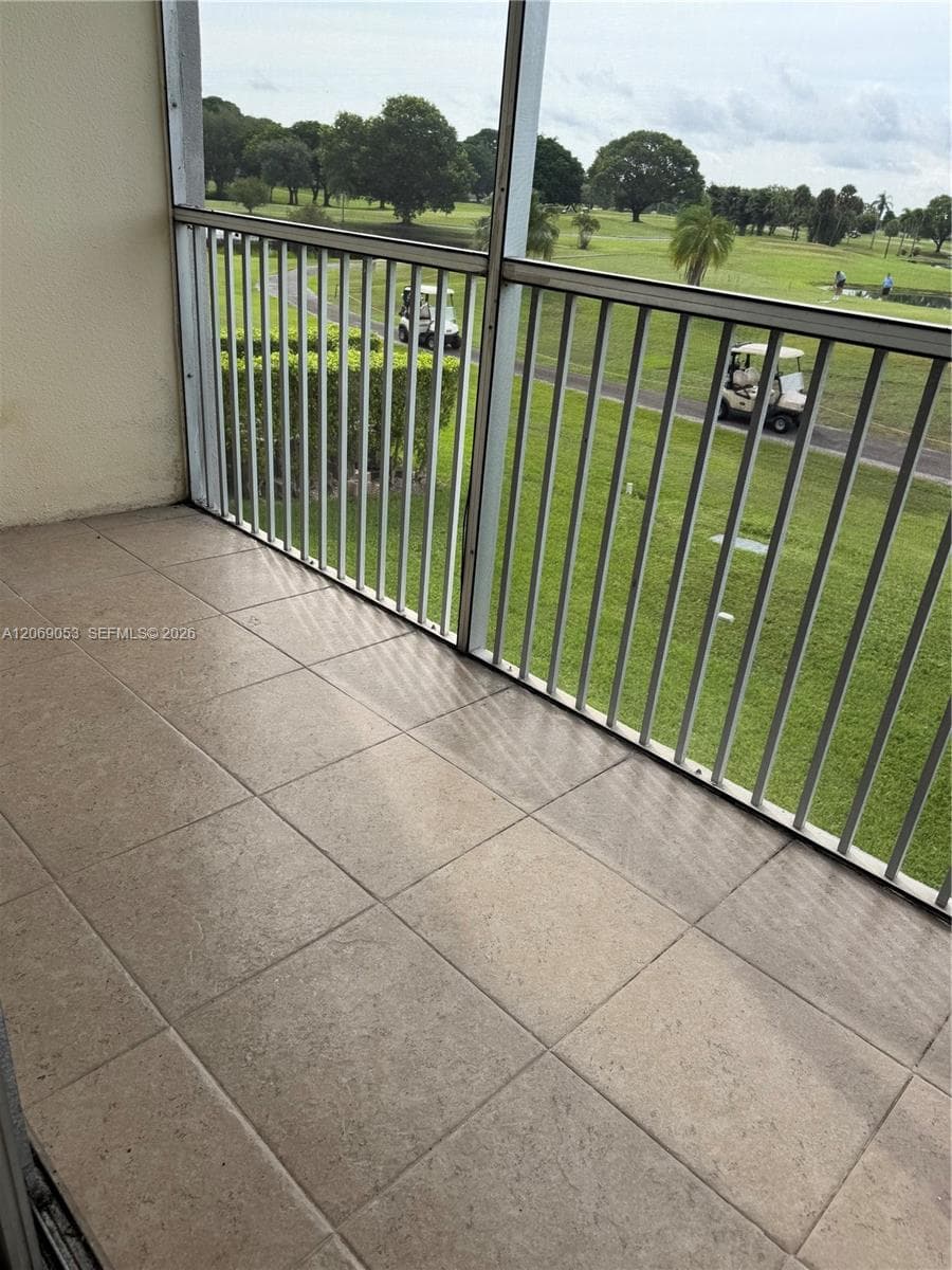 750 SW 133rd Ter # 403C, Pembroke Pines FL 33027 photo 4