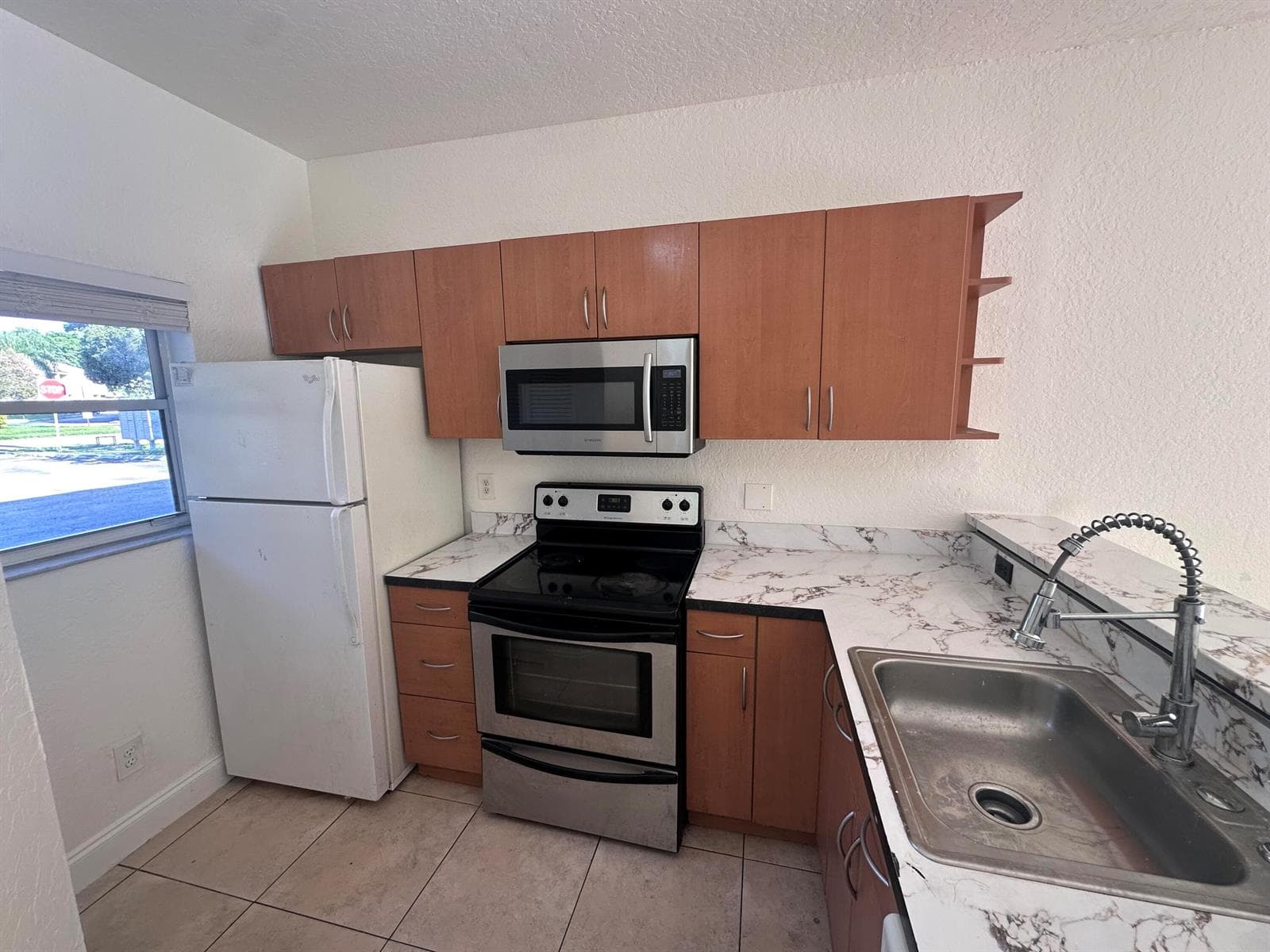3590 NW 91ST Lane # 3590, Sunrise FL 33351 photo 2