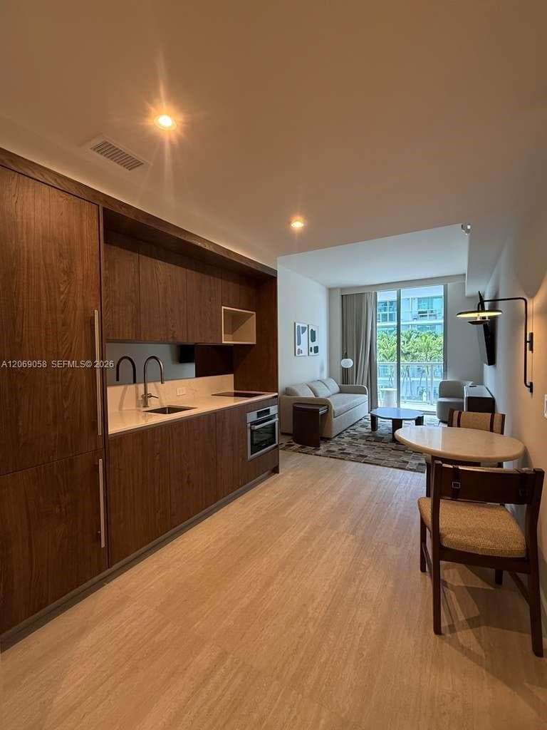 1611 SW 2nd ave # 610, Miami FL 33129 photo 5