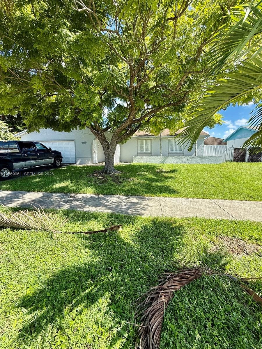13237 SW 257th Ter, Homestead FL 33032