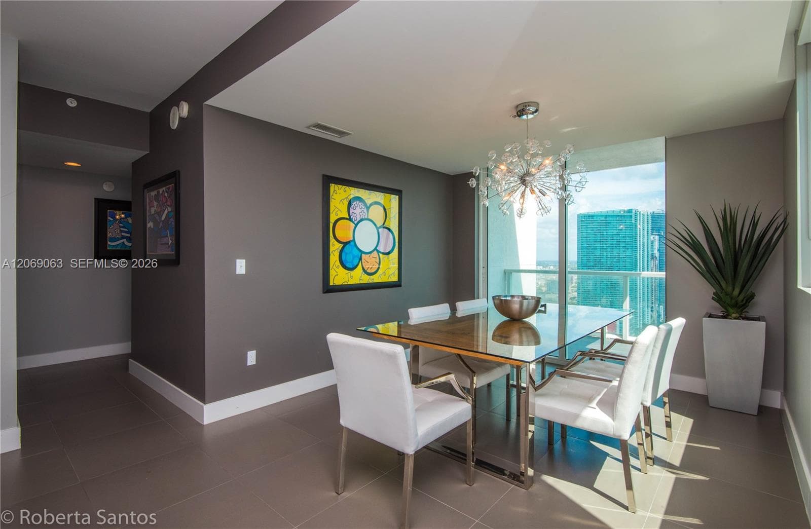 244 Biscayne Blvd # 3902, Miami, FL 33132 photo 5