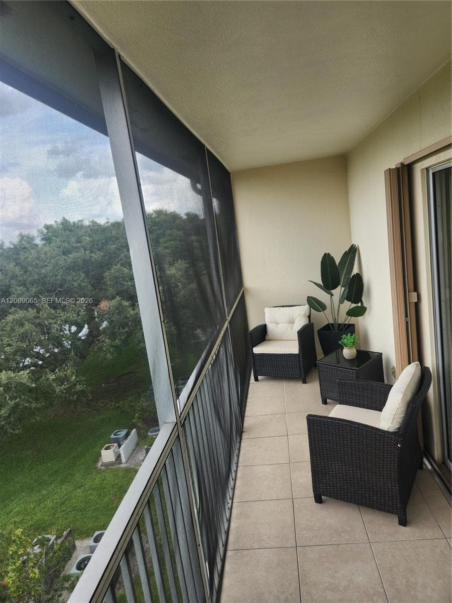750 SW 133rd Ter # 403C, Pembroke Pines FL 33027 photo 3