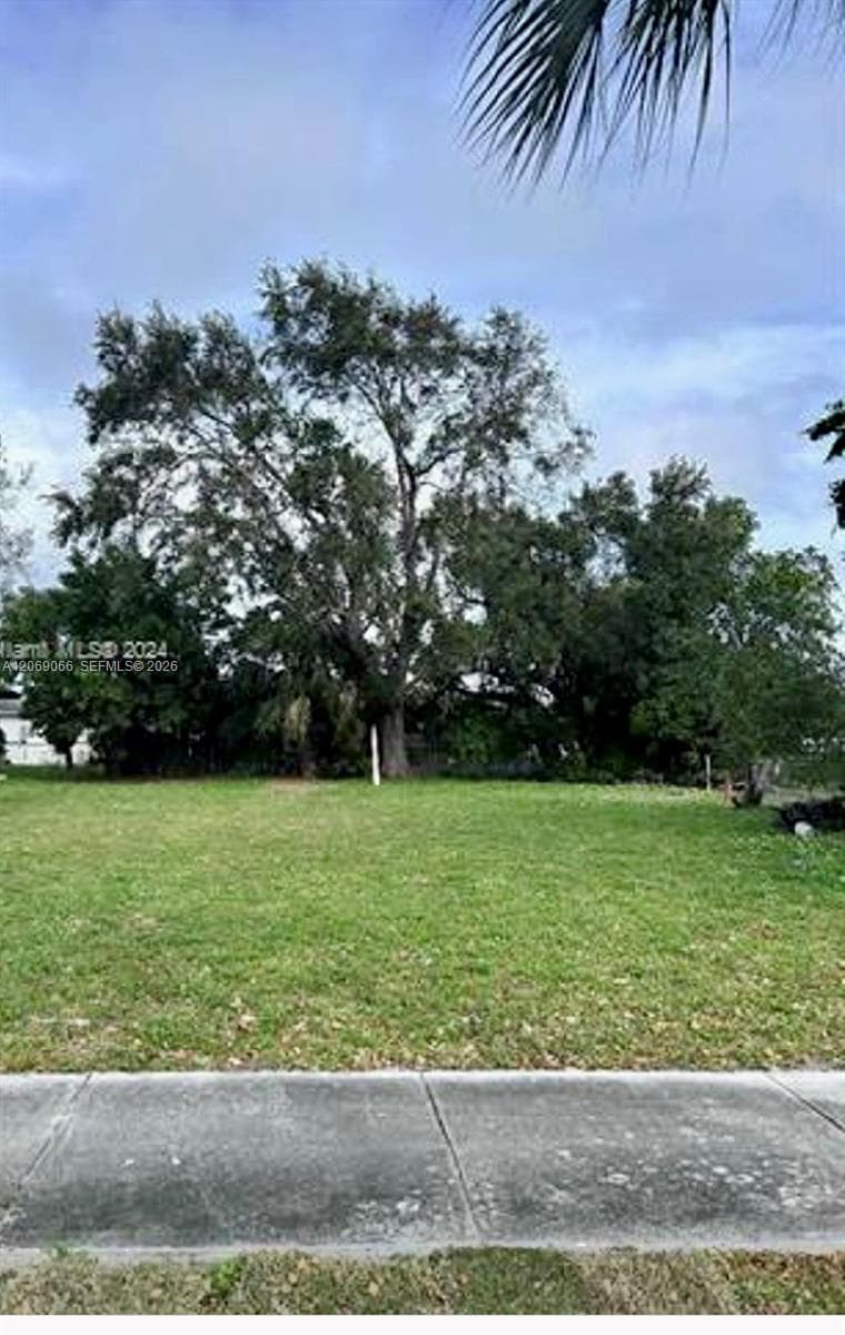 710 SW 3rd Pl, Dania Beach FL 33004
