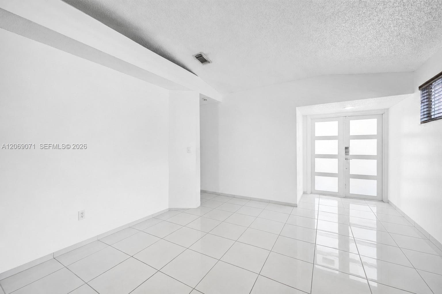 7256 W 34th Ln # 7256, Hialeah FL 33018 photo 2