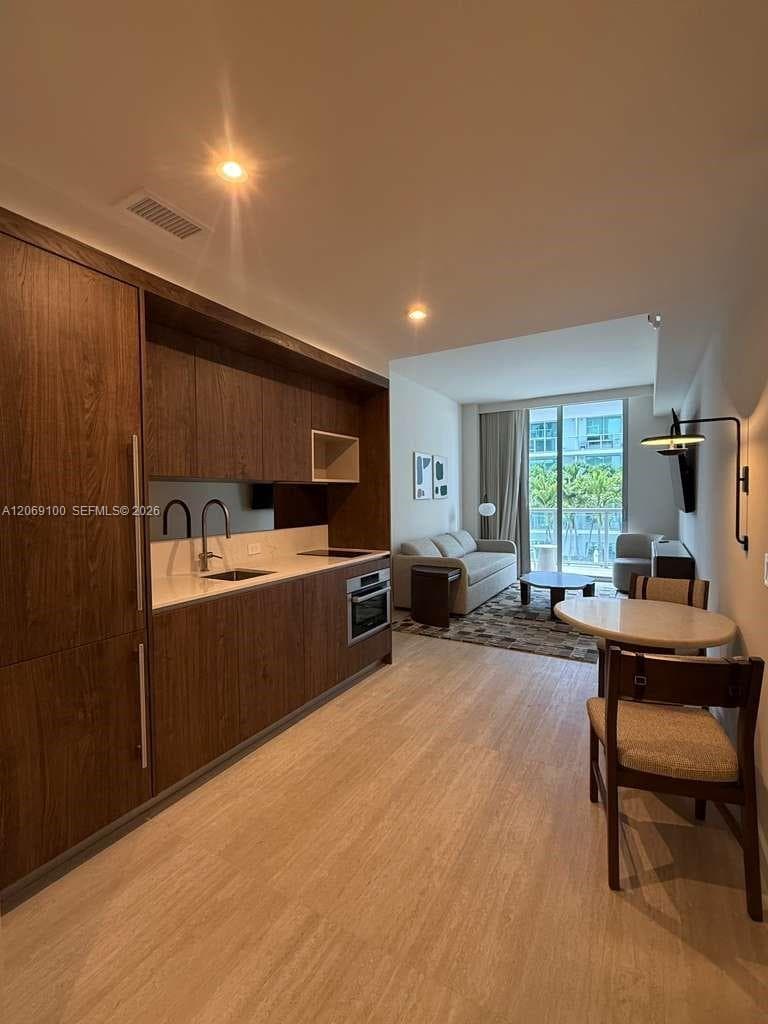 1611 SW 2nd ave # 610, Miami FL 33129 photo 5