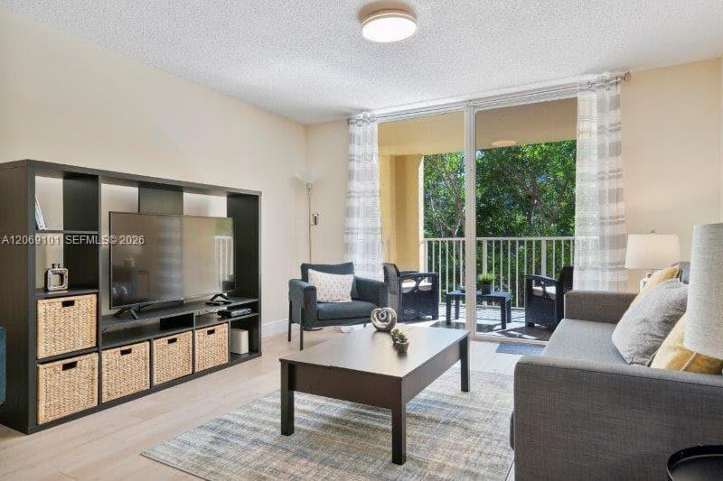 19999 E Country Club Dr # 1206, Aventura FL 33180 photo 2