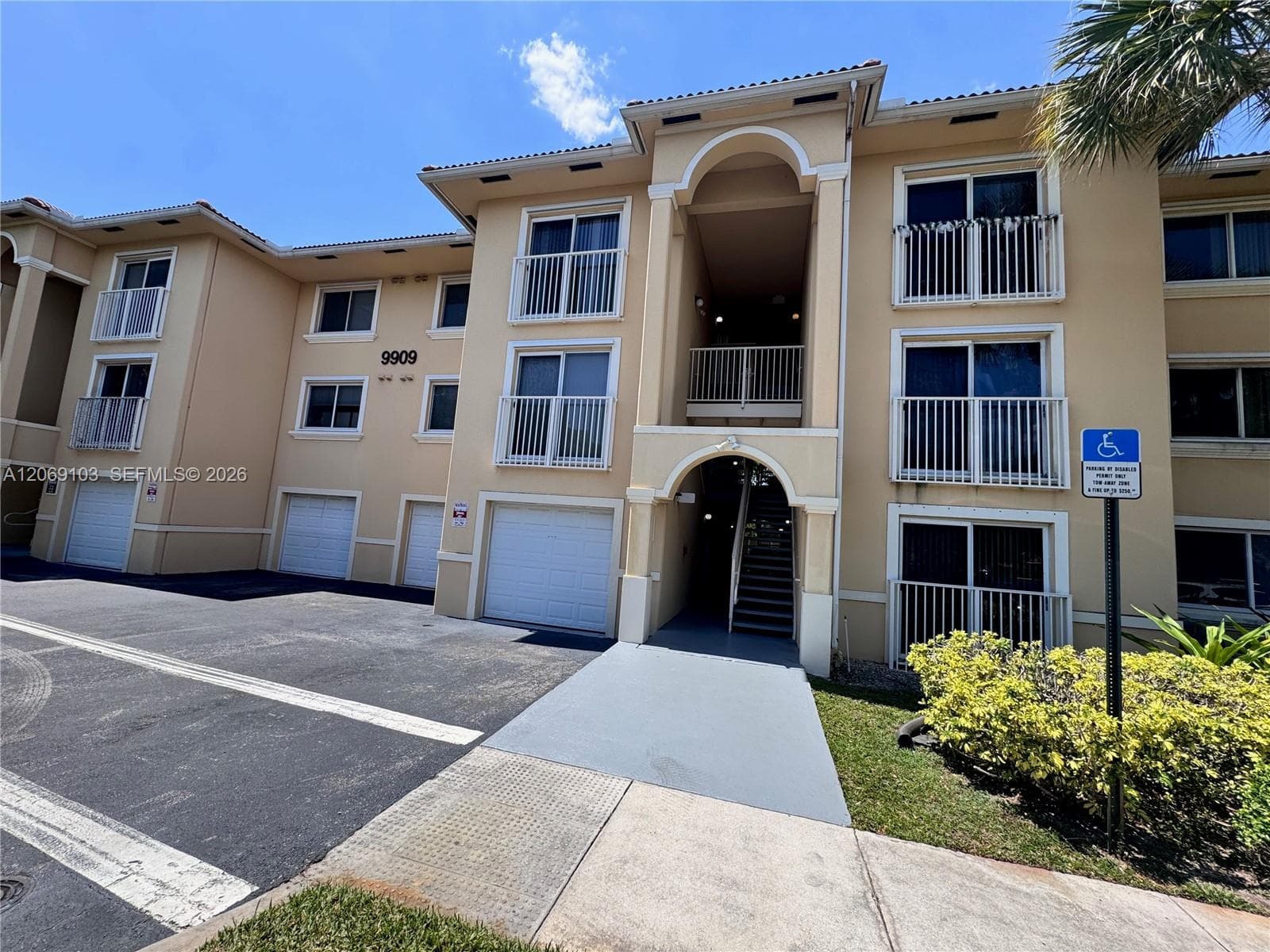 9909 Westwood Dr # 1, Tamarac FL 33321 photo 3