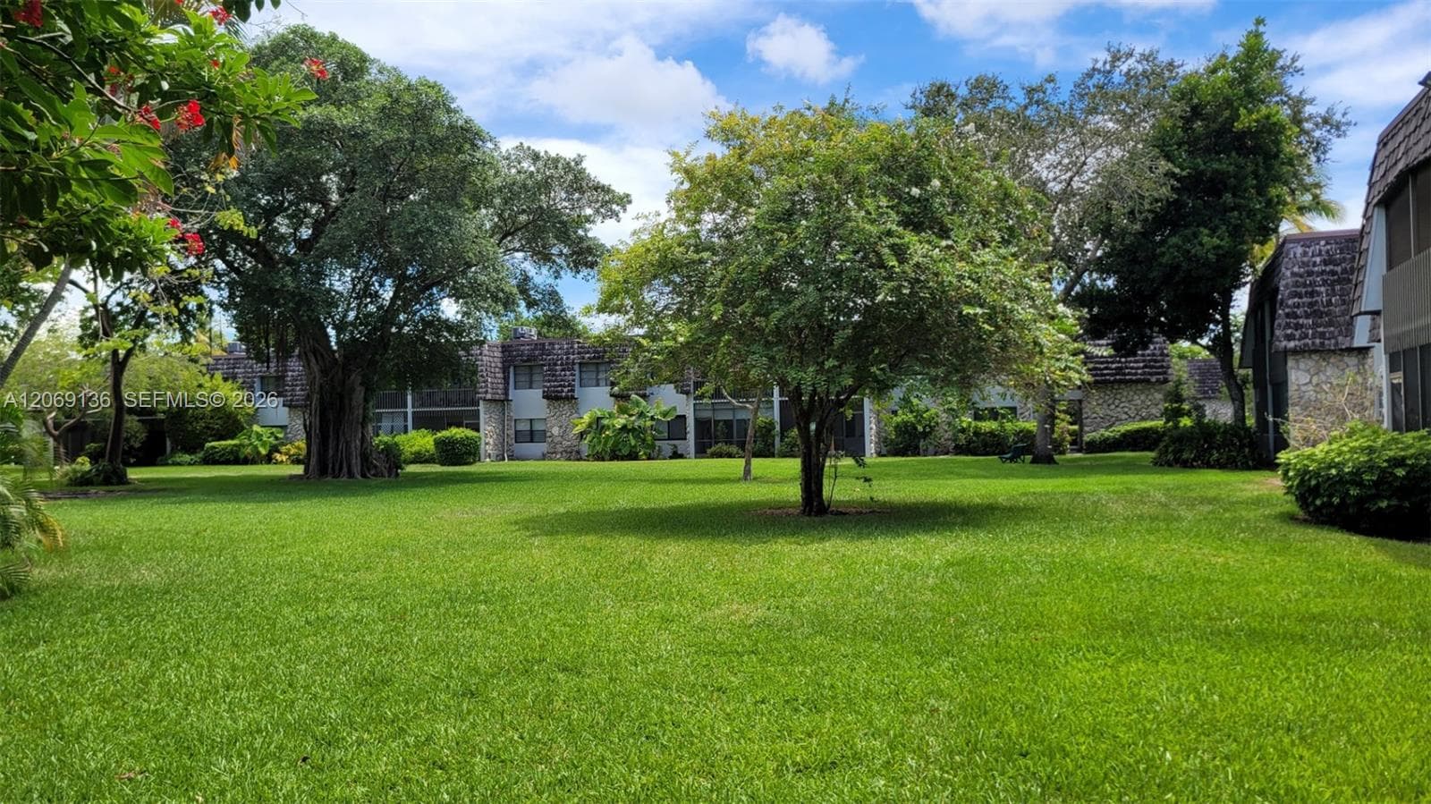 3129 Oakland Shores Dr # A109, Oakland Park FL 33309 photo 2