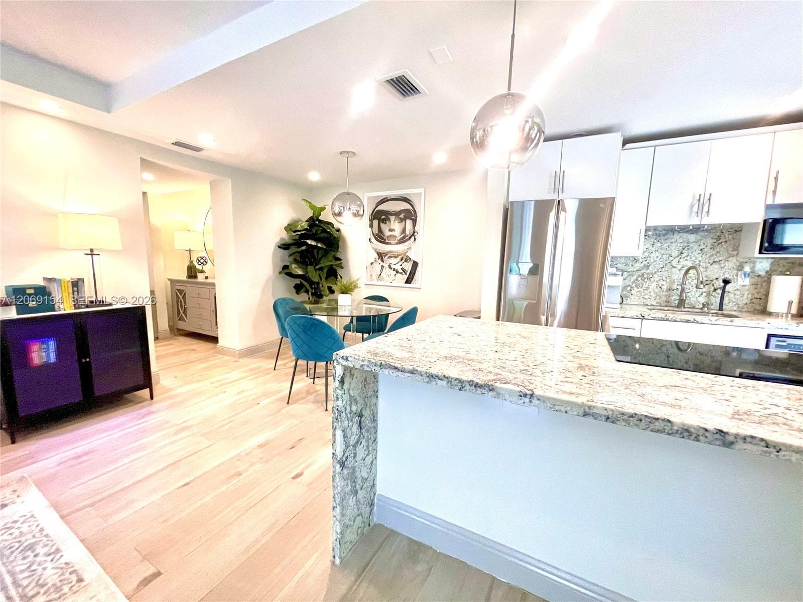 626 Meridian Ave # 1, Miami Beach FL 33139 photo 4
