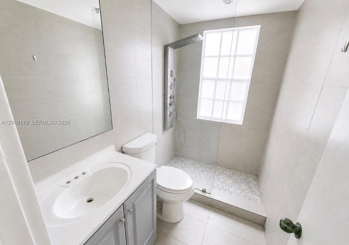 940 7th St # 940A, Miami Beach, FL 33139 photo 5