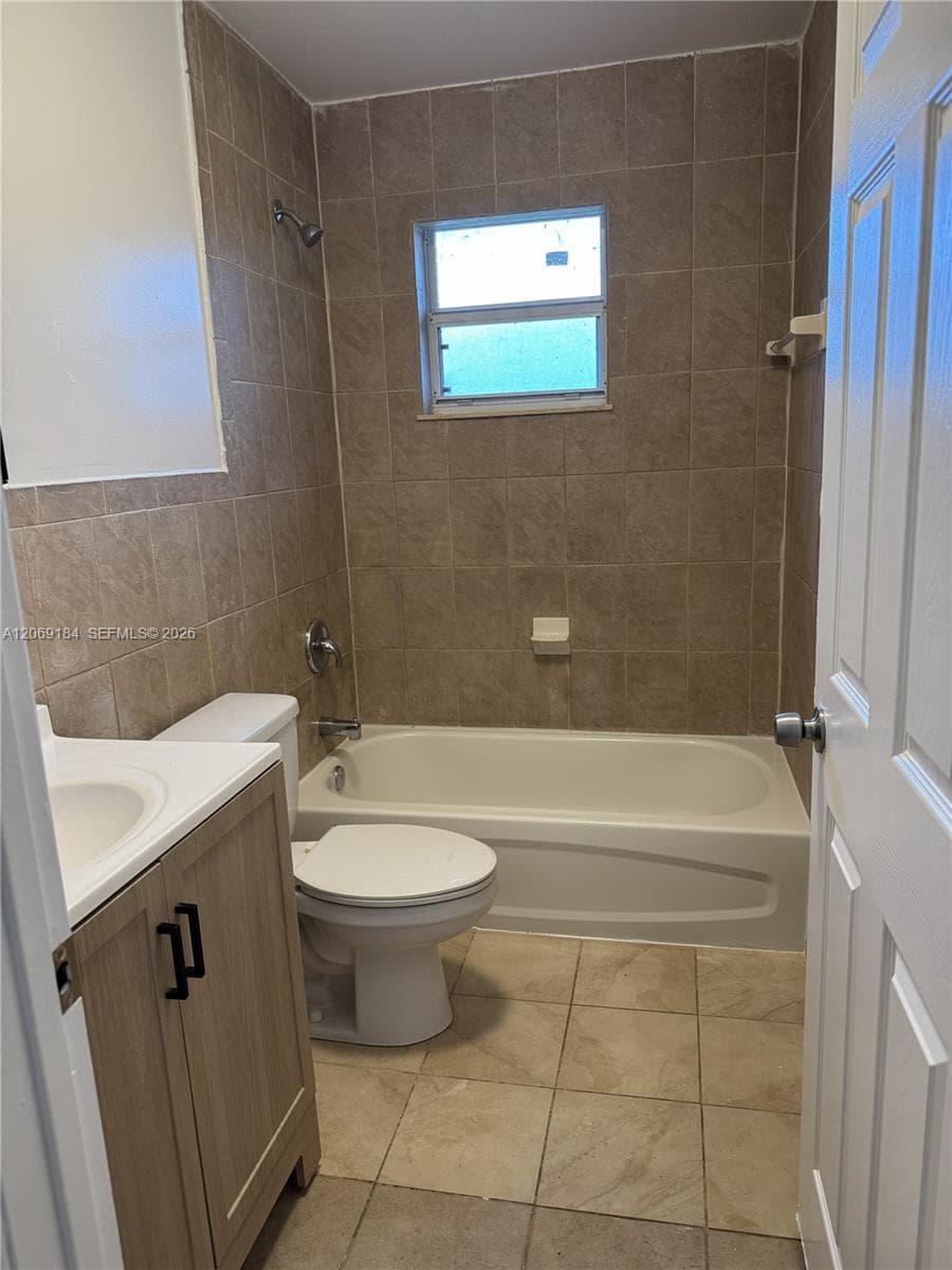 12040 SW 214th Ter # 2, Miami, FL 33177 photo 2