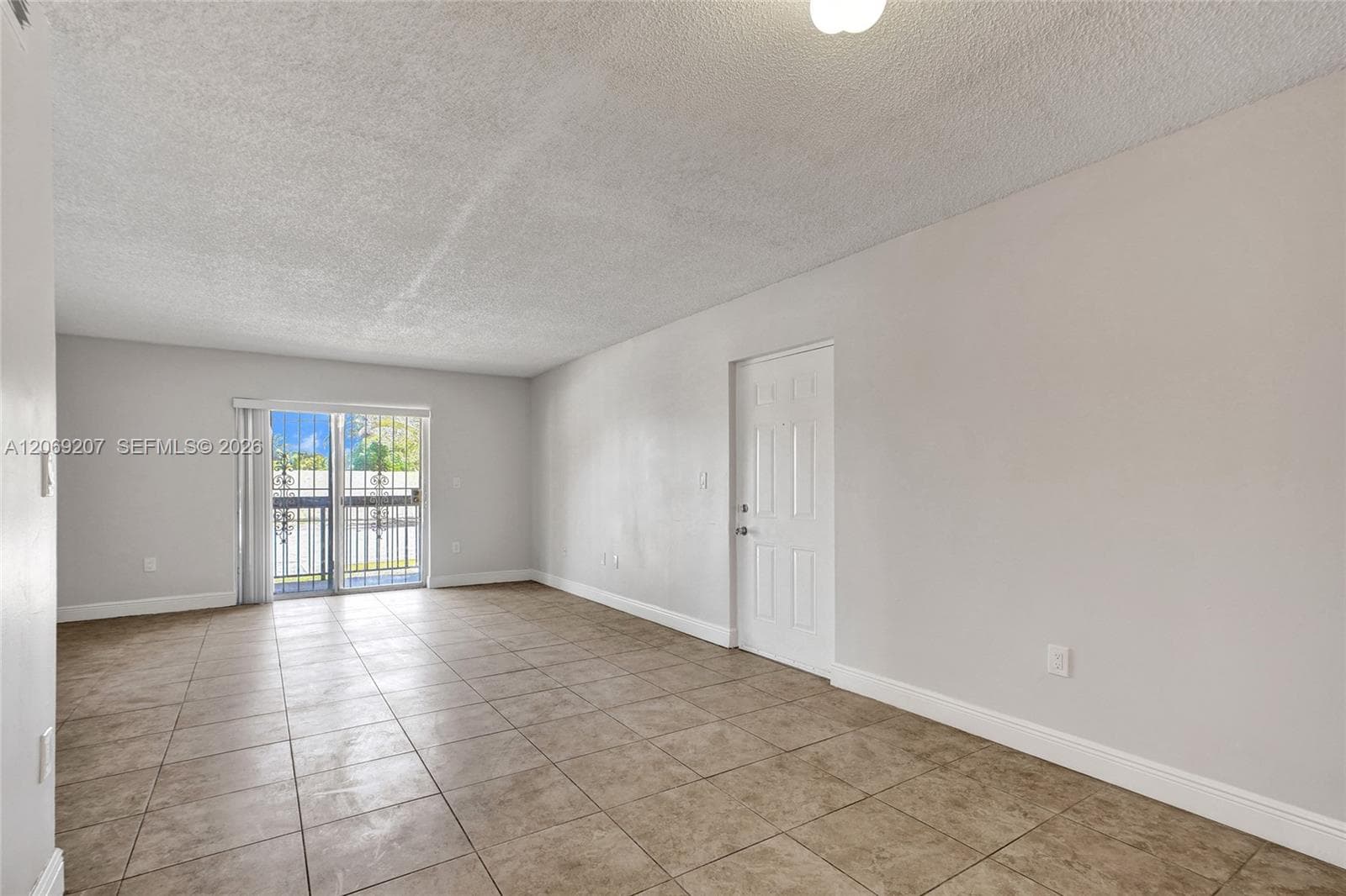 11505 NW 22nd Ave # 102, Miami, FL 33167 photo 4