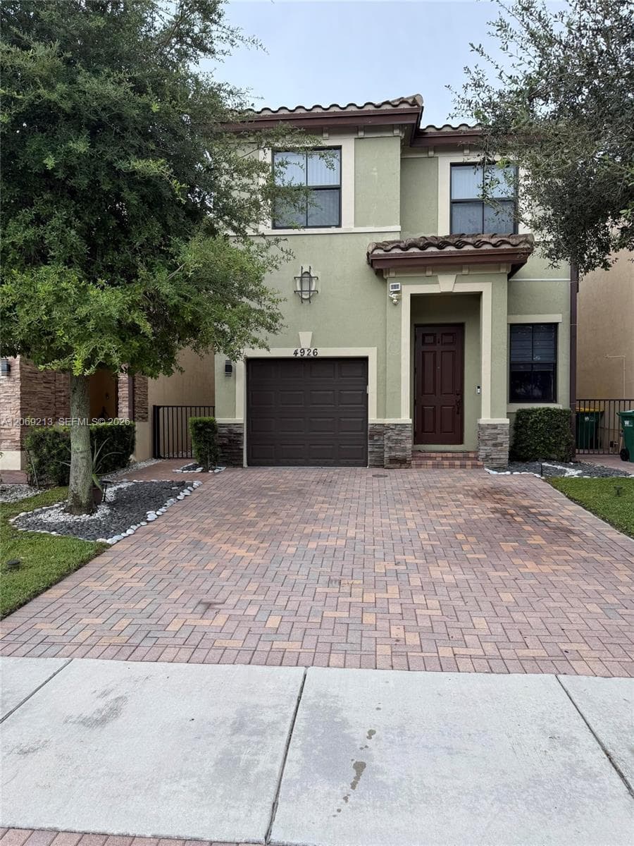 4926 NW 57th Ct, Tamarac FL 33319