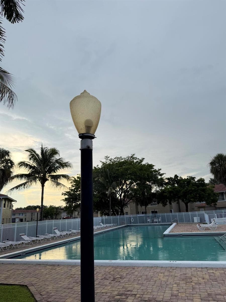 9980 TWIN LAKES Drive # 35-C, Coral Springs FL 33071