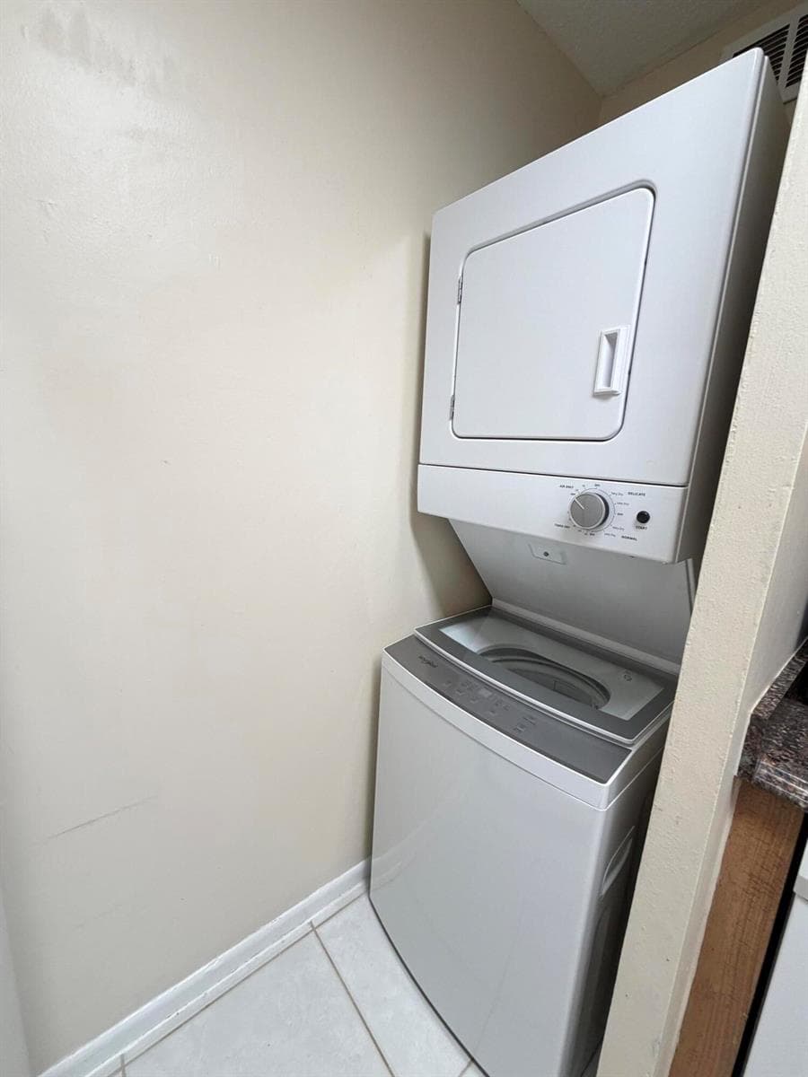 9980 TWIN LAKES Drive # 35-C, Coral Springs FL 33071 photo 4