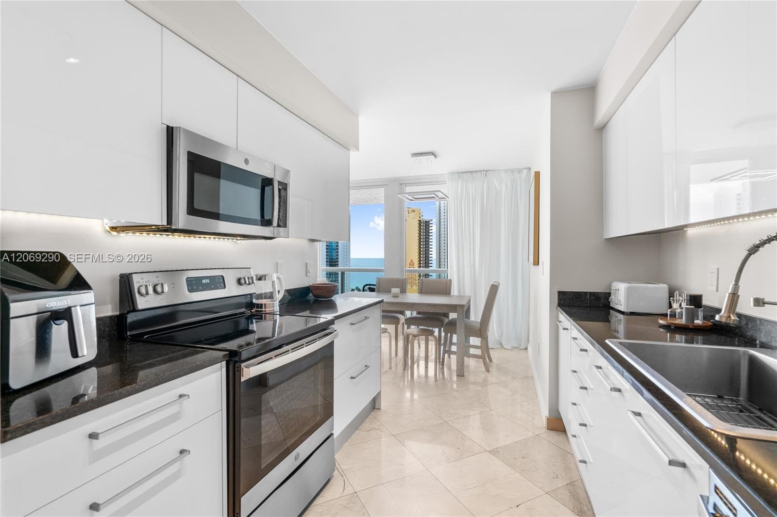 16500 Collins Ave # 1752, Sunny Isles Beach FL 33160 photo 4