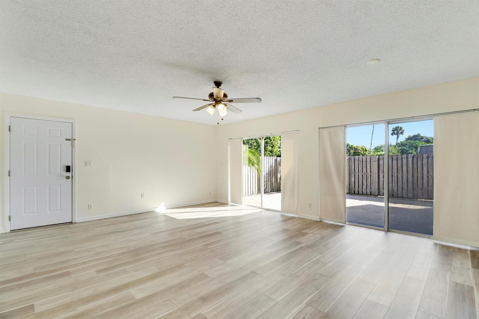 4348 HAZEL Avenue # D, Palm Beach Gardens FL 33410 photo 3