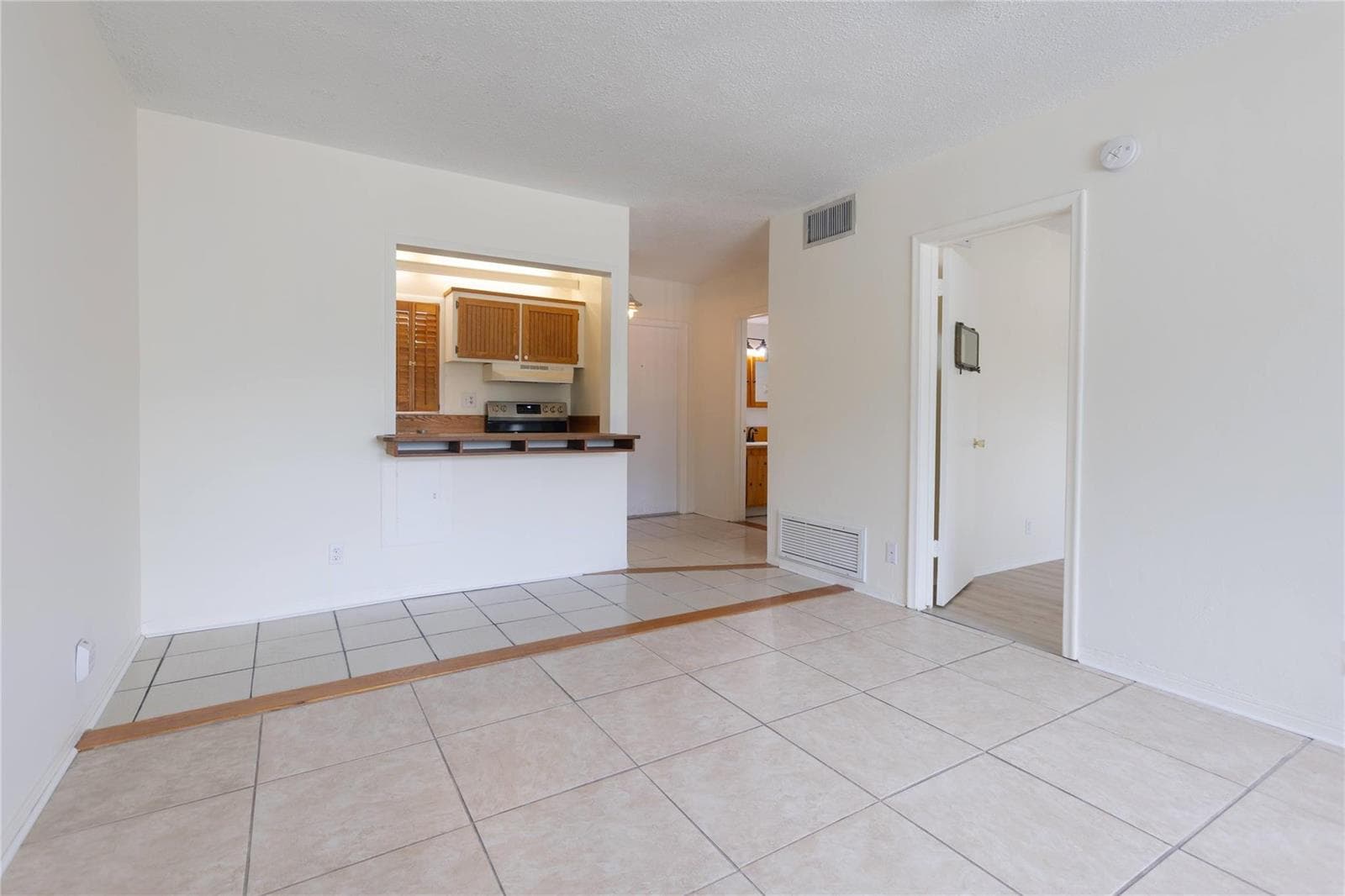 1001 SE 16th Street, Fort Lauderdale FL 33316 photo 4