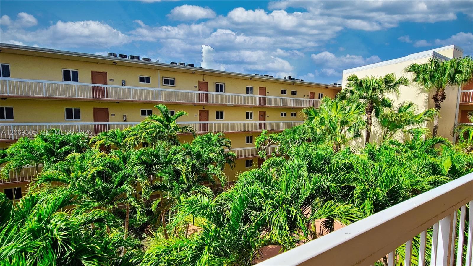 7910 Camino Real # 314, Miami FL 33143