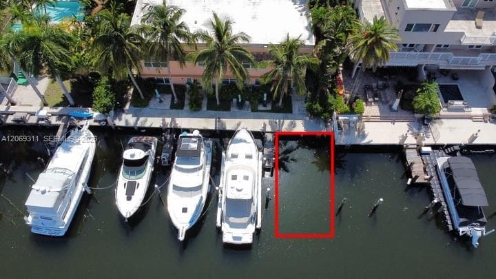 65 Hendricks Isle, Fort Lauderdale FL 33301