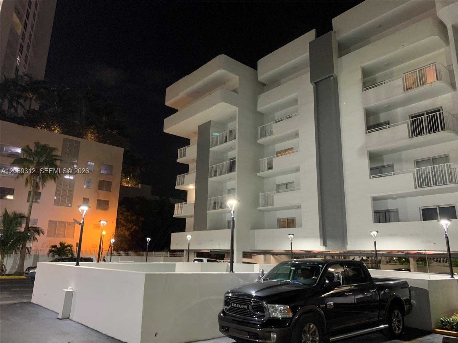 395 NE 21st St # 603, Miami, FL 33137 photo 3