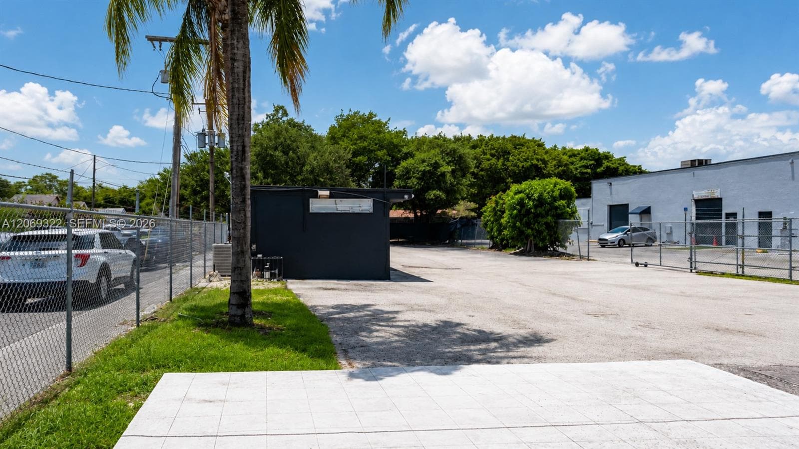 3100 NW 27th Ave, Miami FL 33142 photo 4