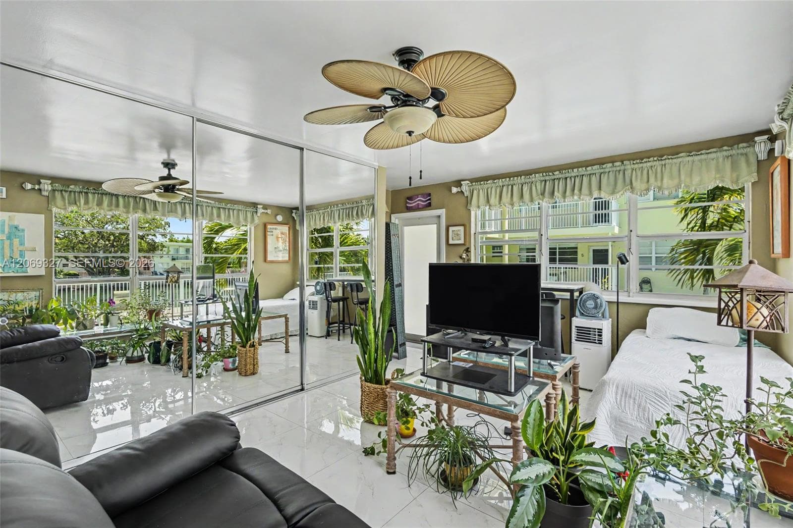 350 S Shore Dr # 15, Miami Beach FL 33141 photo 3