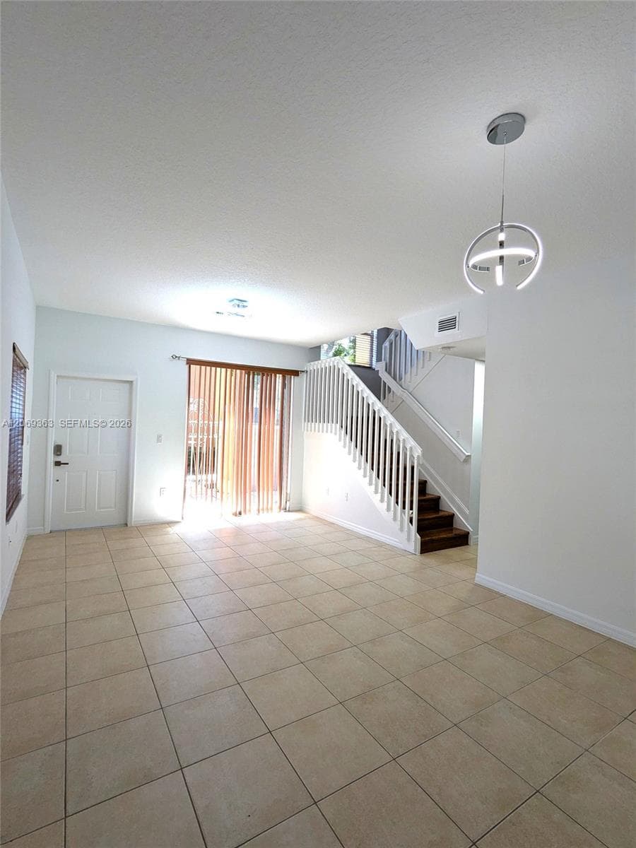 10645 SW 8th St # 2406, Pembroke Pines FL 33025 photo 4