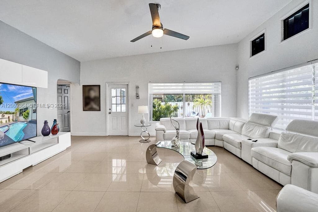 1750 71st St, Miami Beach FL 33141 photo 2